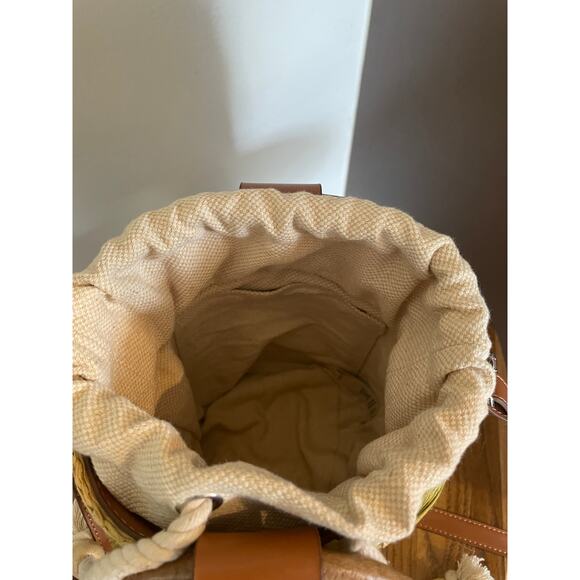 Woven Bucket Bag - Picture 6 of 6